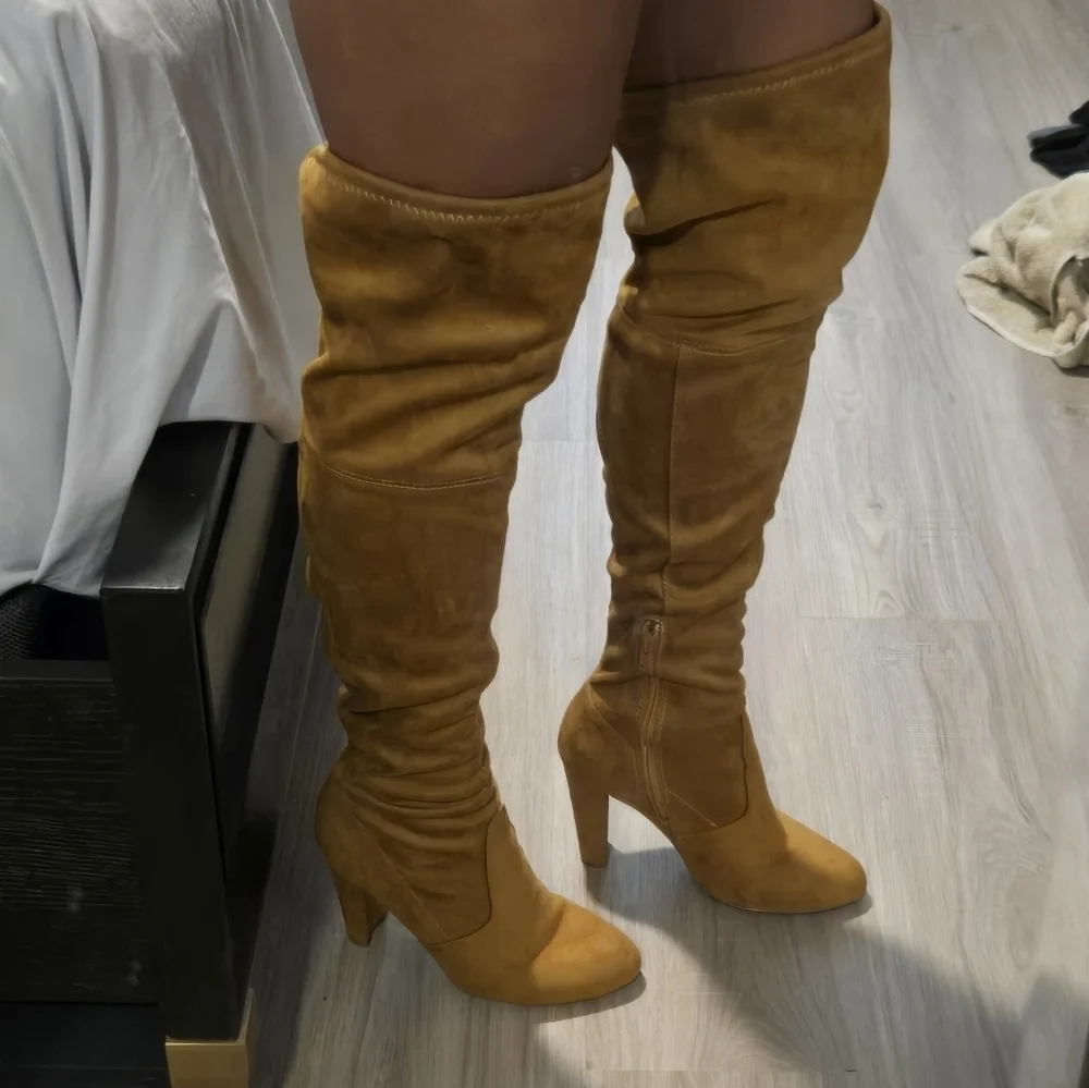 Wild Diva Lounge Amaya Women's Over The Knee Tie Up High Block Heel Dress Boots